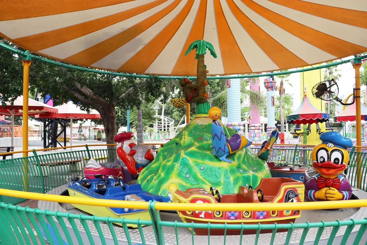 קרוסלת מיני סירות (2)